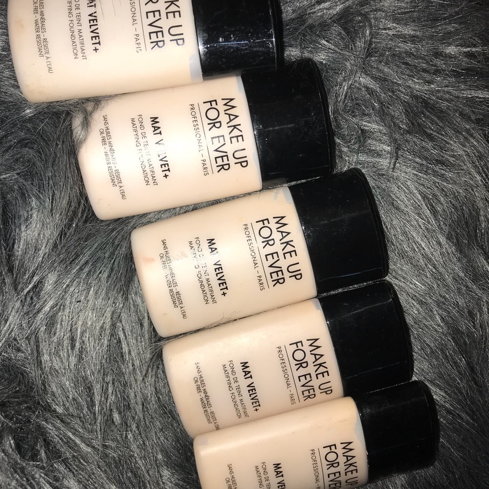 MAKEUP FOREVER MAT VELVET + FOUNDATIONS (5 shades)